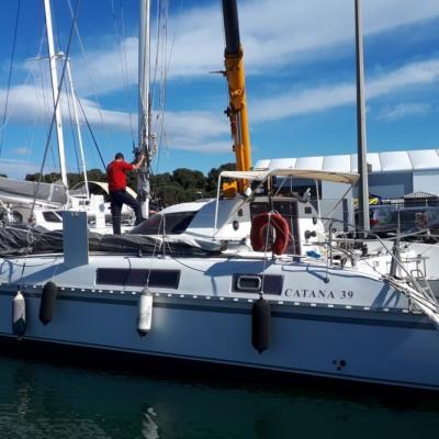 Stepping mast catana 39