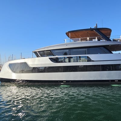 Sunreef ultima 88